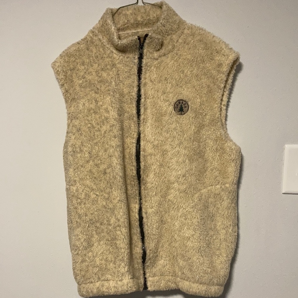 Lakeshirts vest